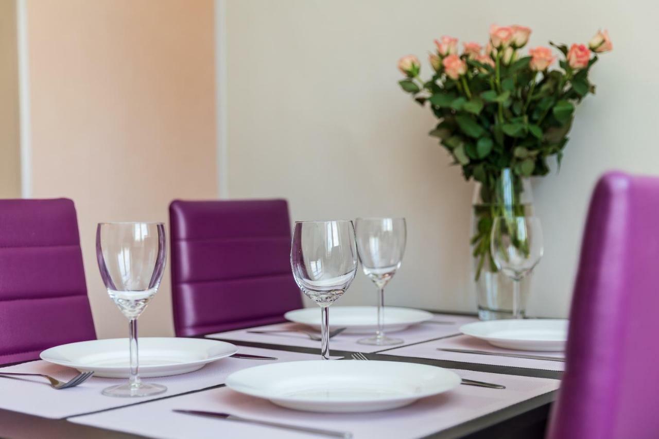 Compact Apartment Near Food Market In The Oldtown Plus Free Parking Klaipėda Exterior foto