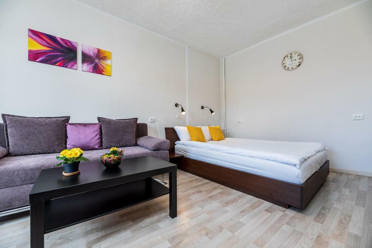 Compact Apartment Near Food Market In The Oldtown Plus Free Parking Klaipėda Exterior foto